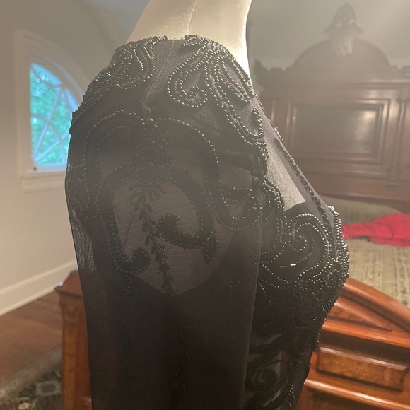 Luxury Helen STORY REAL CLASSICS - LONDON Shear long  top with beads/embroidery - Picture 4 of 8